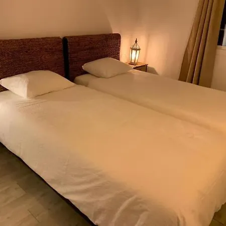 아파트 Beachfront San Pedro Alcantara 마르베야