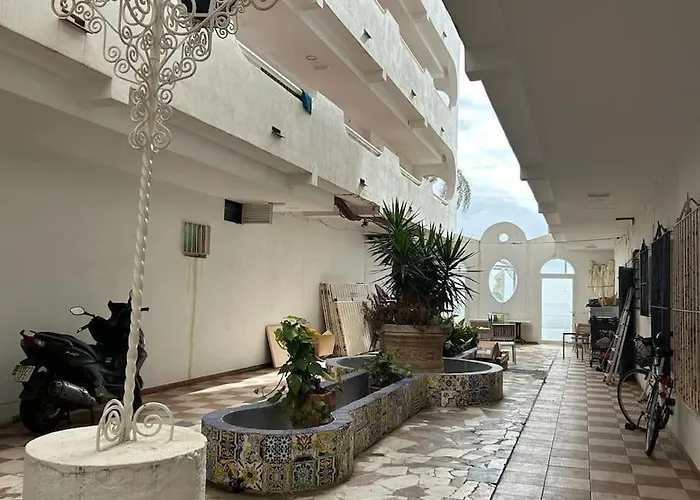Beachfront San Pedro Alcantara * Марбелья