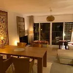 Beachfront San Pedro Alcantara アパート
