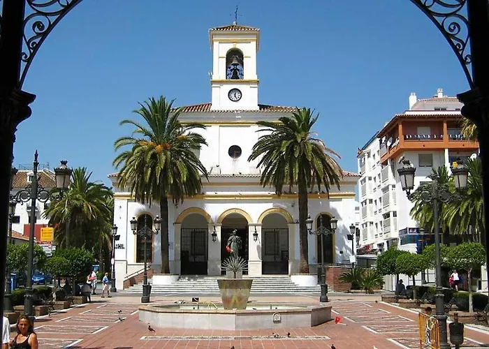 Beachfront San Pedro Alcantara アパート