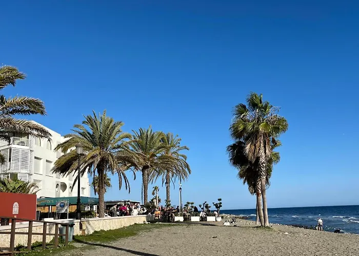 Beachfront San Pedro Alcantara * マルベーリャ