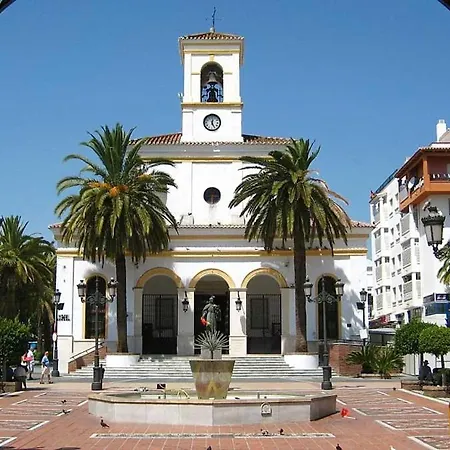 Beachfront San Pedro Alcantara Daire